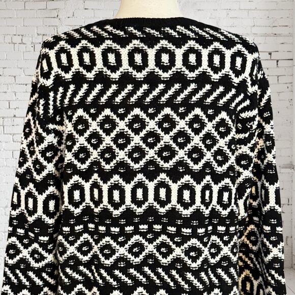 Ann taylor Black White Tunic Sweater Sz XL Wool Blend Geo Aztec Graphic Knit - Picture 7 of 11